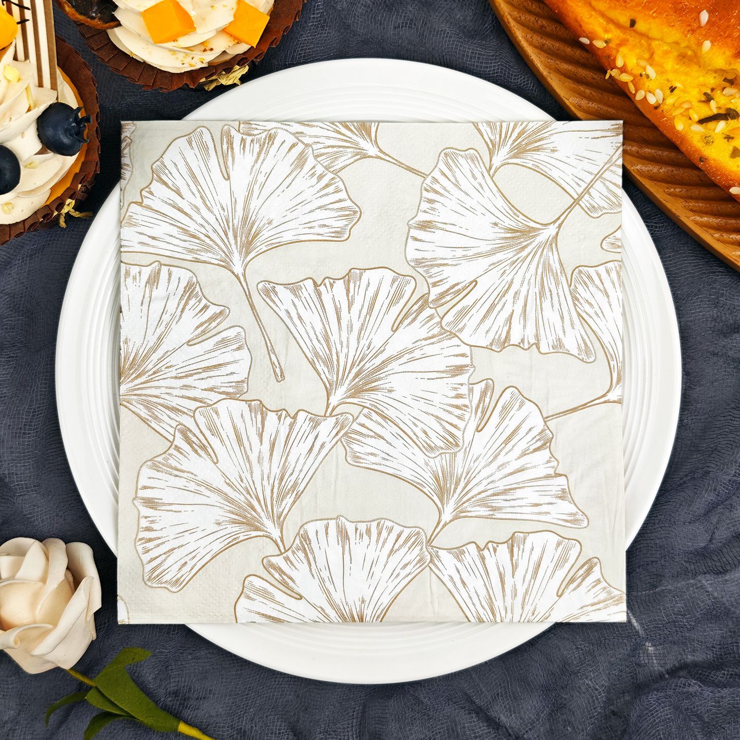 Gold Ginkgo Leaf Elegant Napkins
