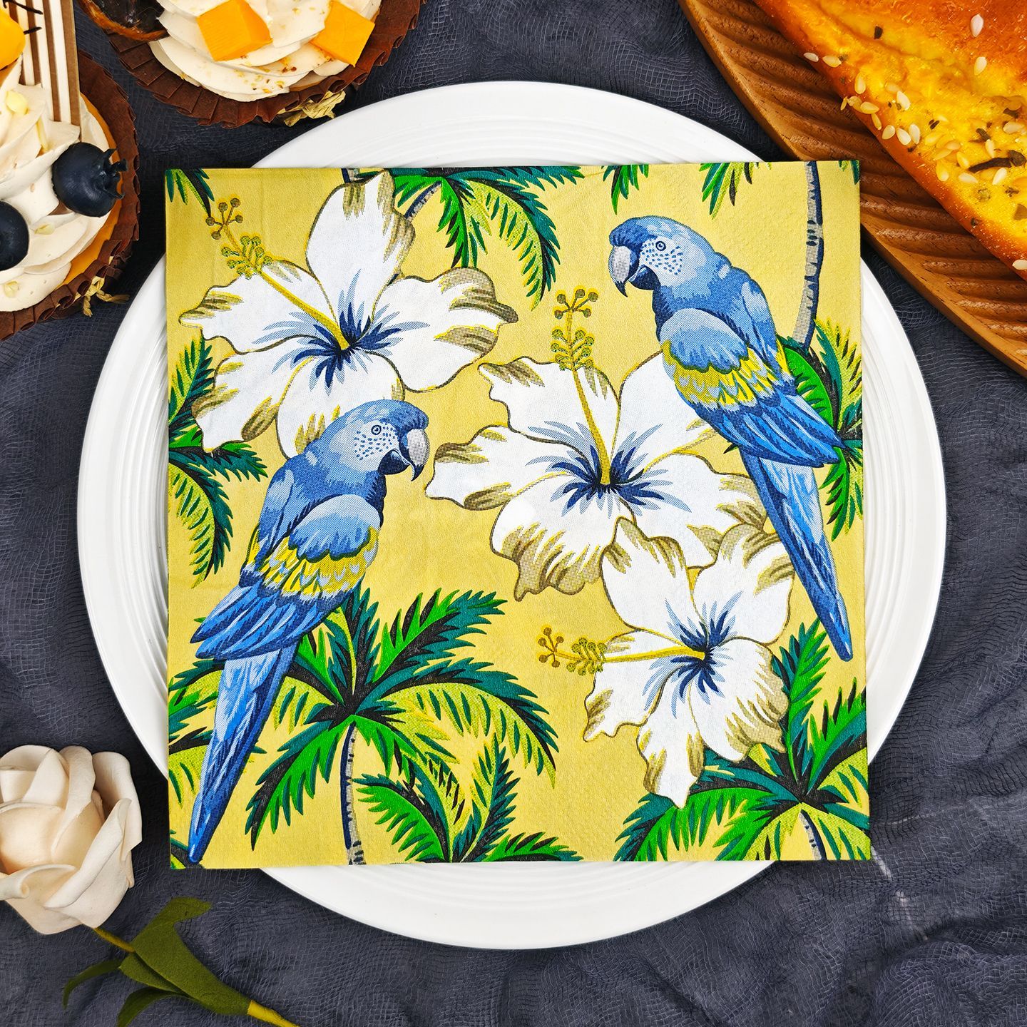Tropical Parrot Hibiscus Yellow Napkins