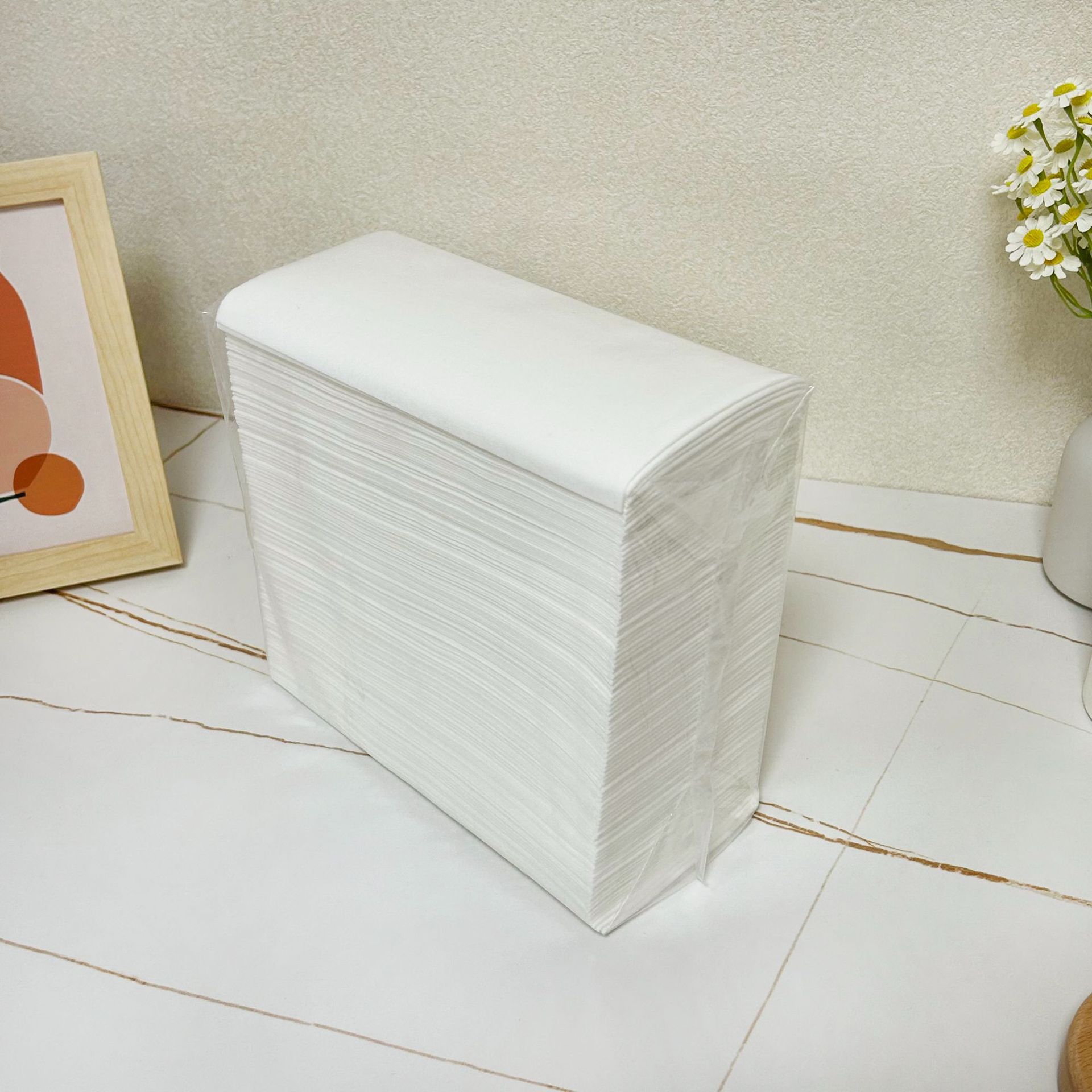 Luxury Airlaid Guest Hand Towels — 12×17″